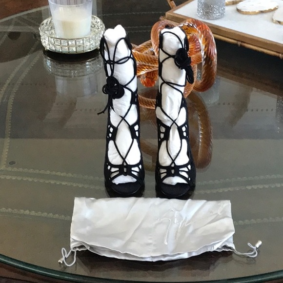 Giuseppe Zanotti lace up Suede gladiator heels - Picture 3 of 8